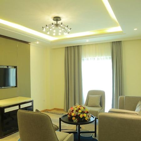 Check Inn Hotel Addis Ababa Ngoại thất bức ảnh